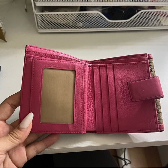 DIOR Logo Wallet - Picture 6 of 9